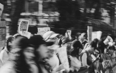 Juntas tejemos la historia: Sororidad, transformación y ternura