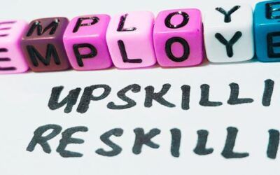 Reskilling y Upskilling: Transformación laboral para una nueva empleabilidad