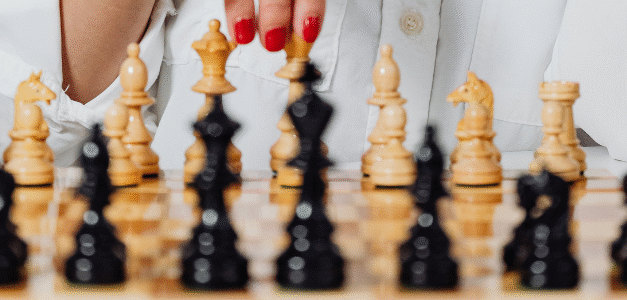 Liderar sin pedir perdón: ¿Por qué las mujeres debemos dejar de suavizar nuestro poder?